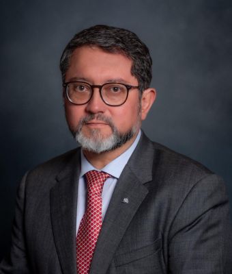 Dr. Ricardo Abello Galvis